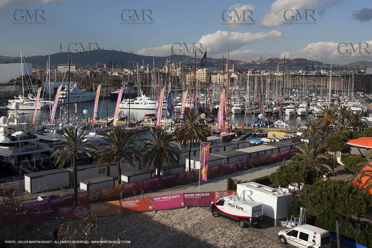 17 12 2010 - Barcelona (ESP) - Barcelona World Race 2010 - Groupe Bel - Preparation