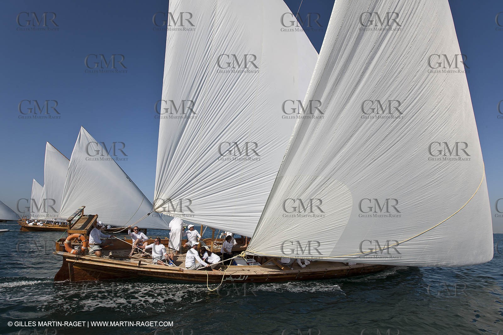20 11 2010 - Dubai (UAE) - Dubai Louis Vuitton Trophy - Traditionnal dhow races for competing teams