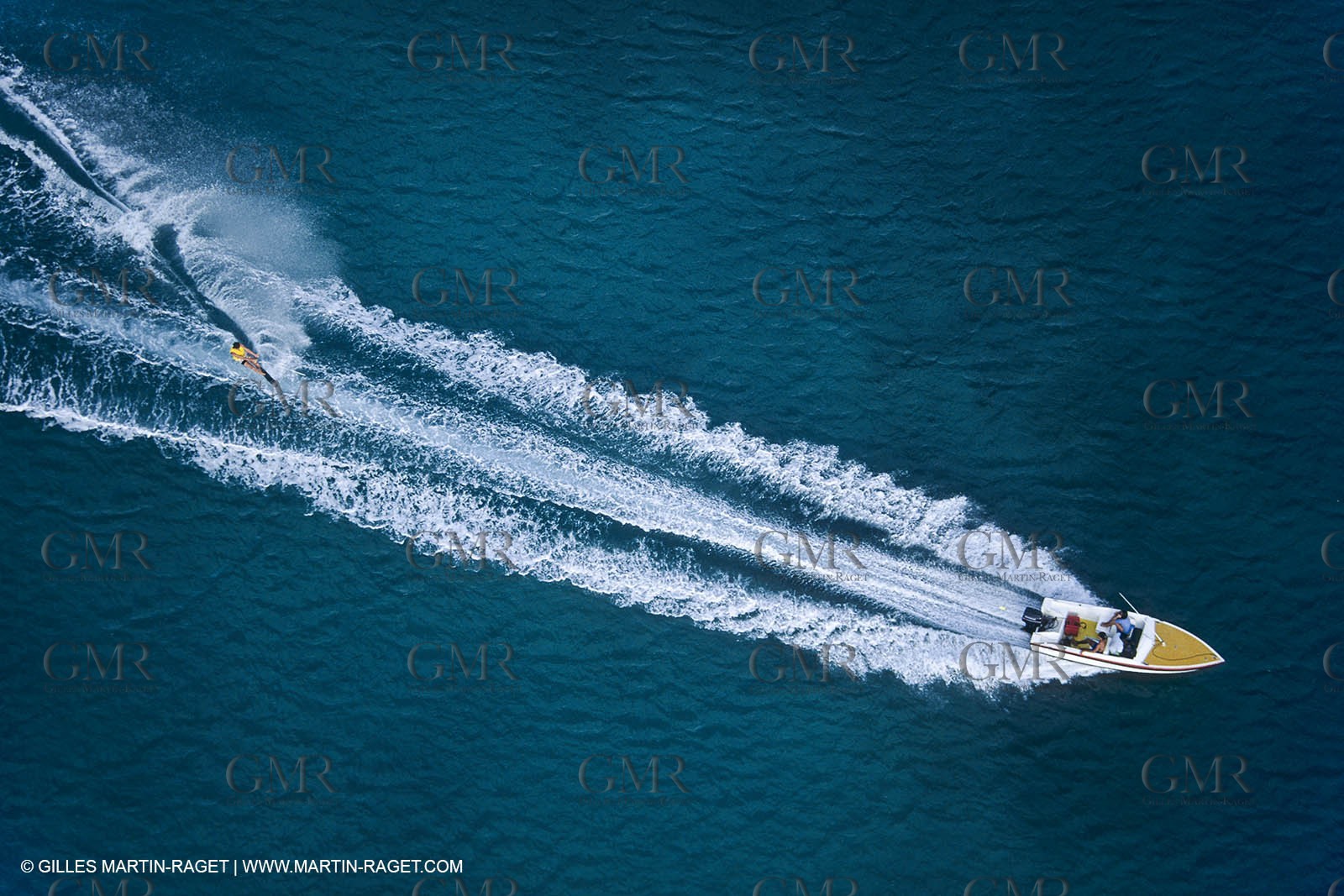 Watersports, waterskiing, ski nautique, wakeboarding,