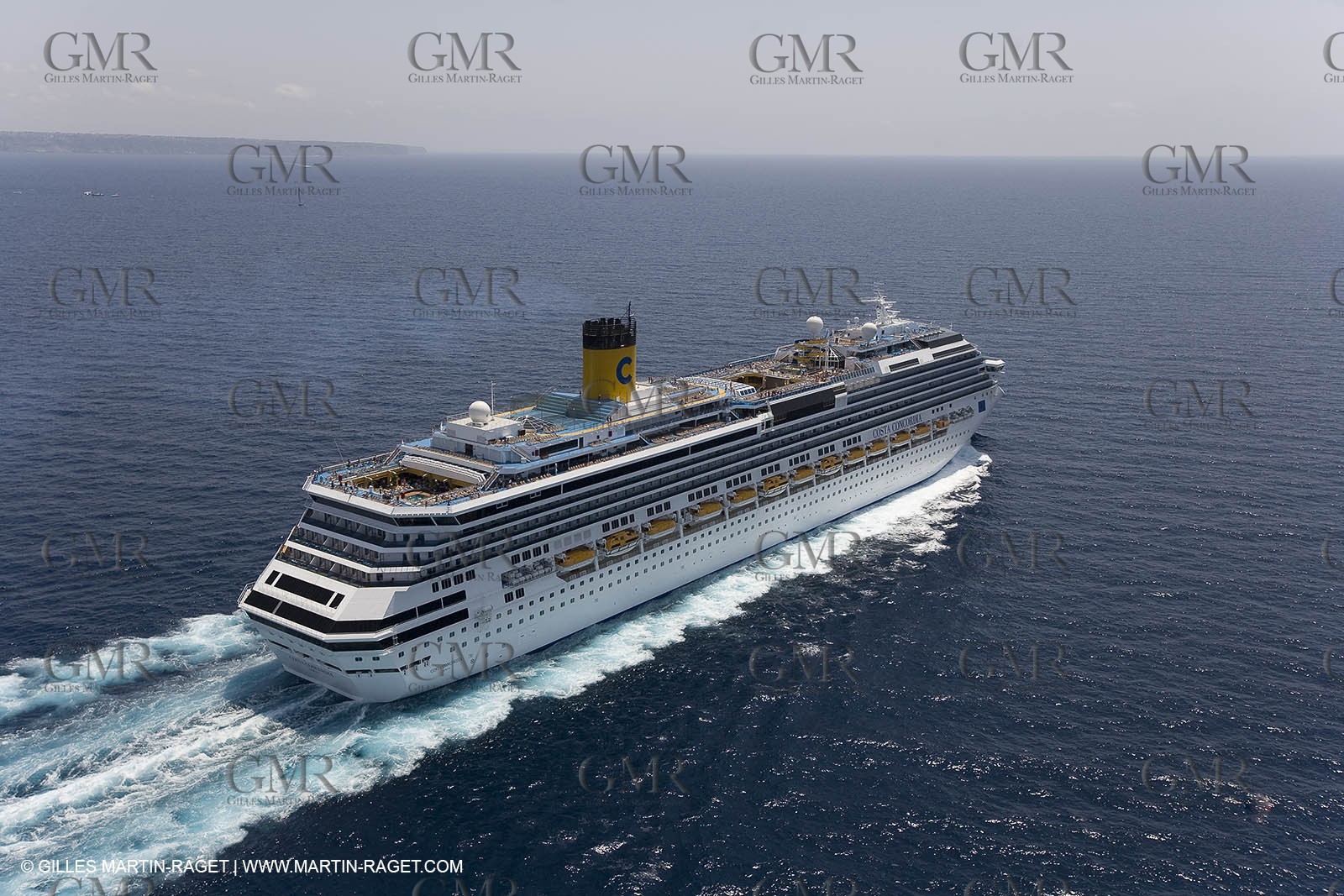 01 08 2007, Palma de Mallorca (Spain), Costa Concordia leaving Palma