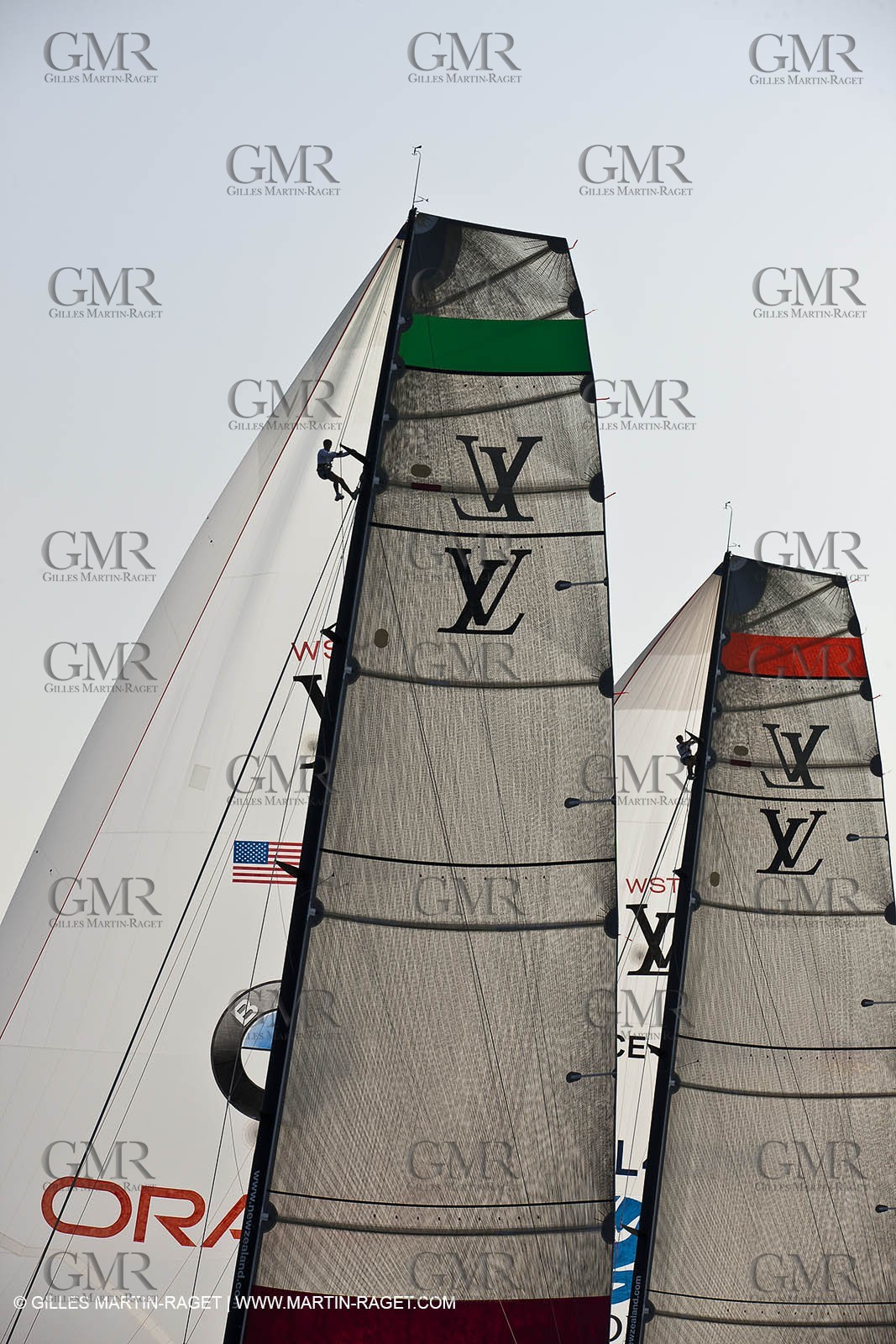 21 11 2010 - Dubai (UAE) - Dubai Louis Vuitton Trophy -  Round 2 - BMW ORACLE Racing