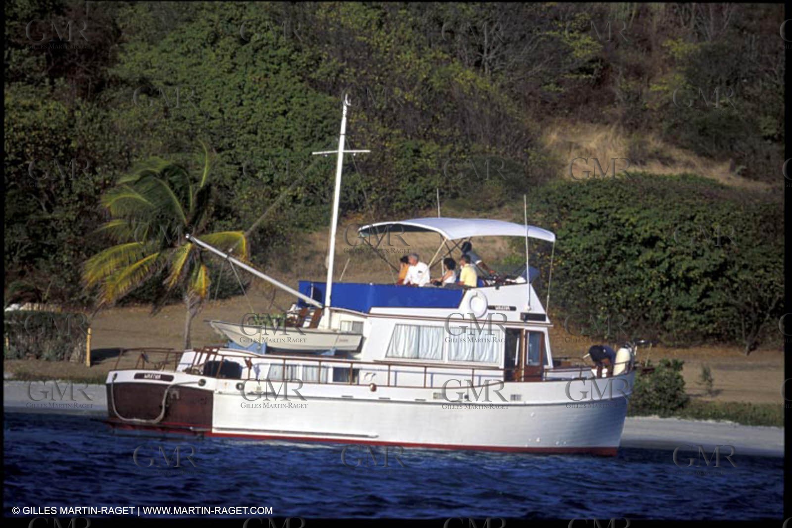 Motor boat mooring