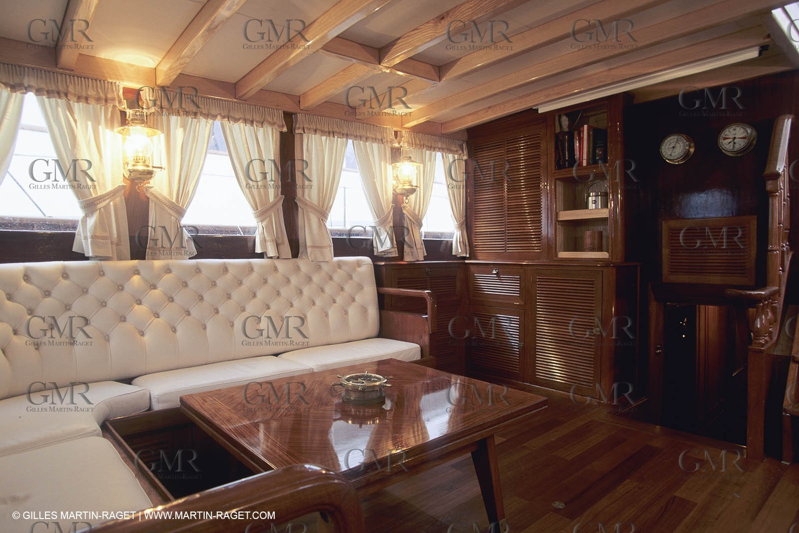 Classic Yachts, Classic Motor yachts