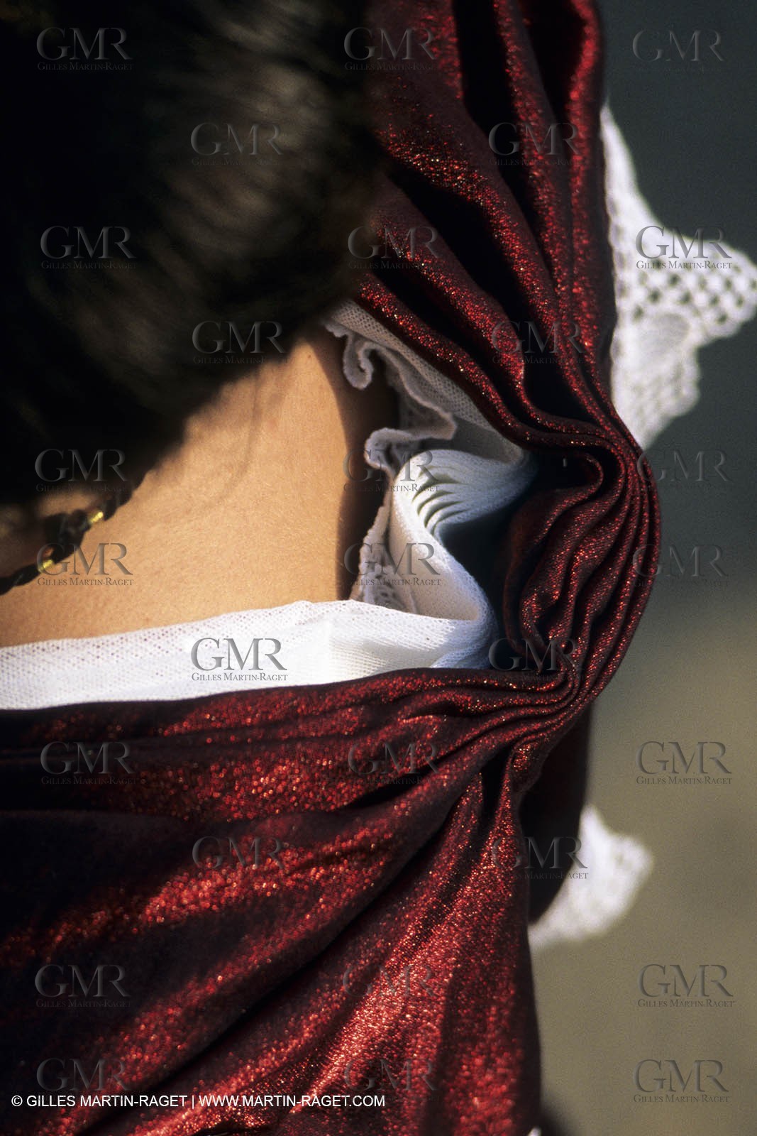 Arles (FRA,13) - Costume from Arles Fest