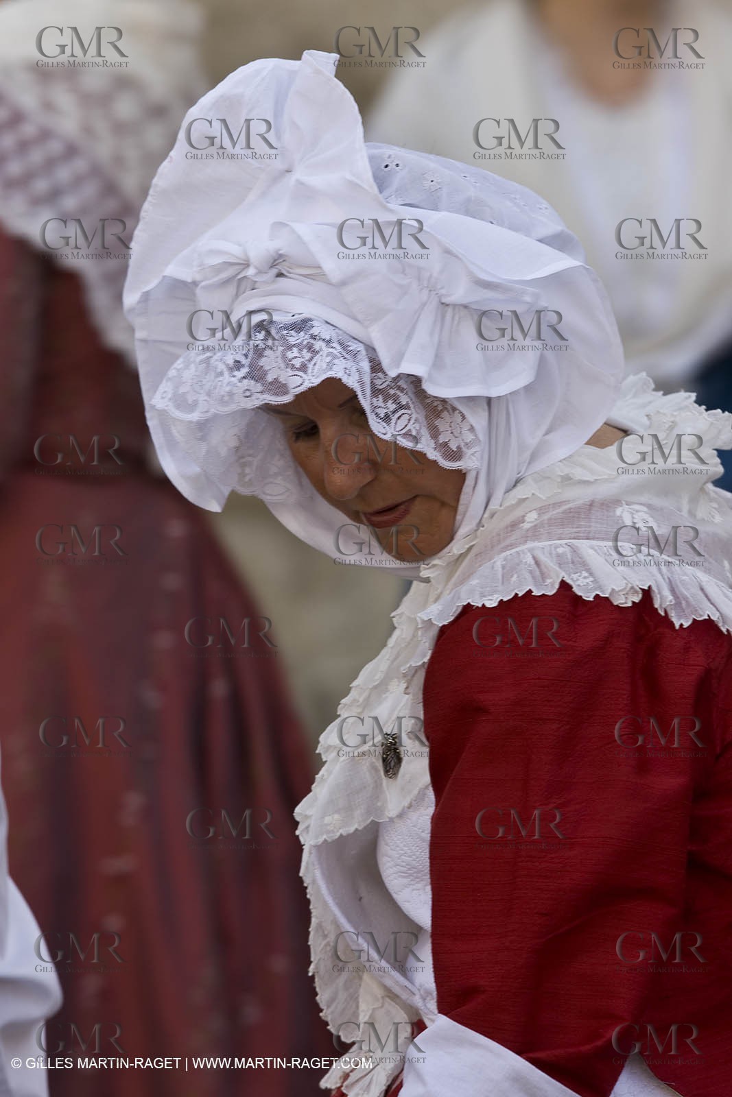 06 07 08 - Arles (FRA, 13) - Traditional costume of Arles fest