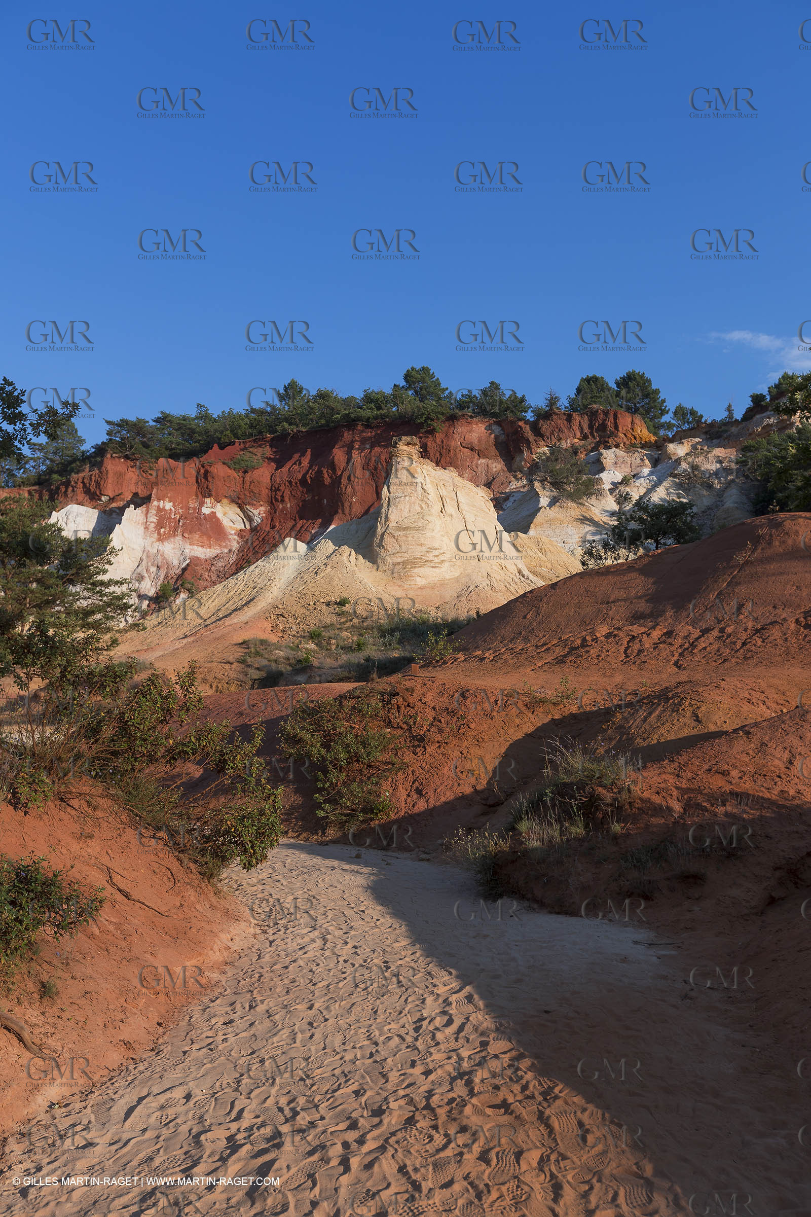 21 06 2018, Rustrel (FRA, 84), Anciennes carrières d'ocre