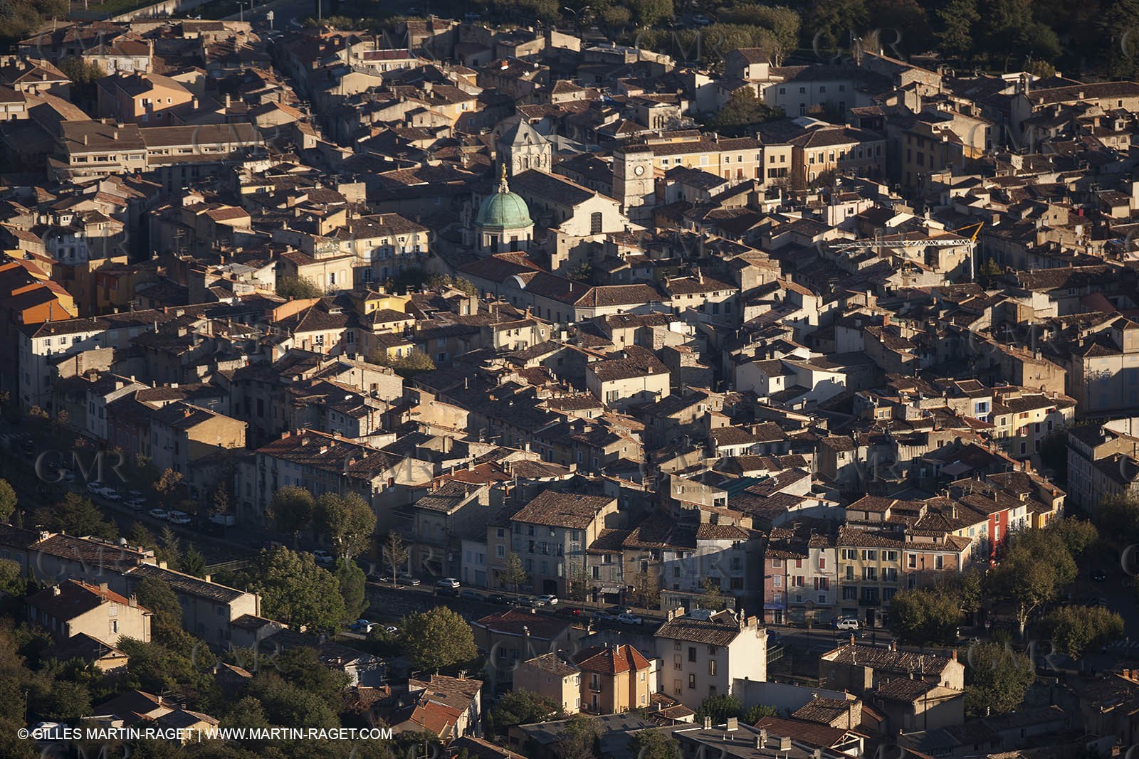 29 10 2012 - Apt (FRA,84) - Luberon as seen from above
