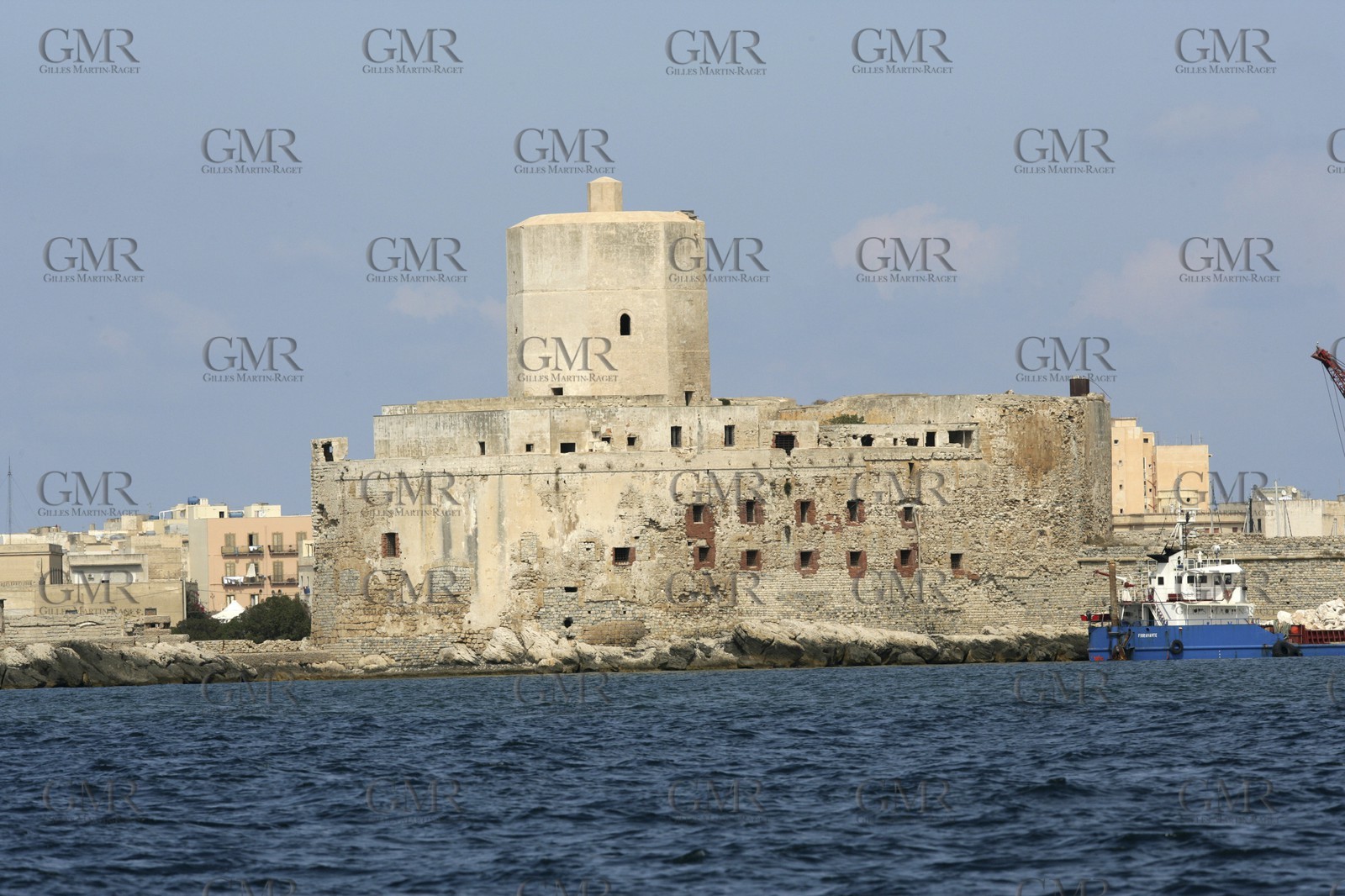 Trapani Act 8-9, Trapani