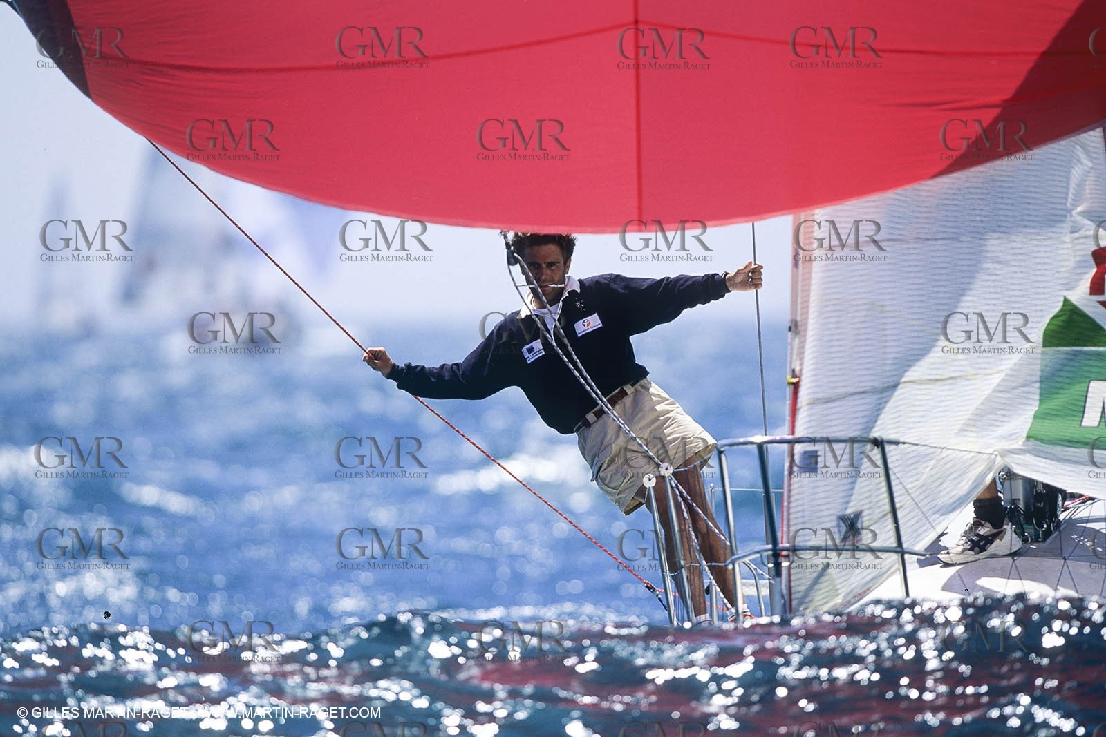 Voile, croisière, personnages, homme seul