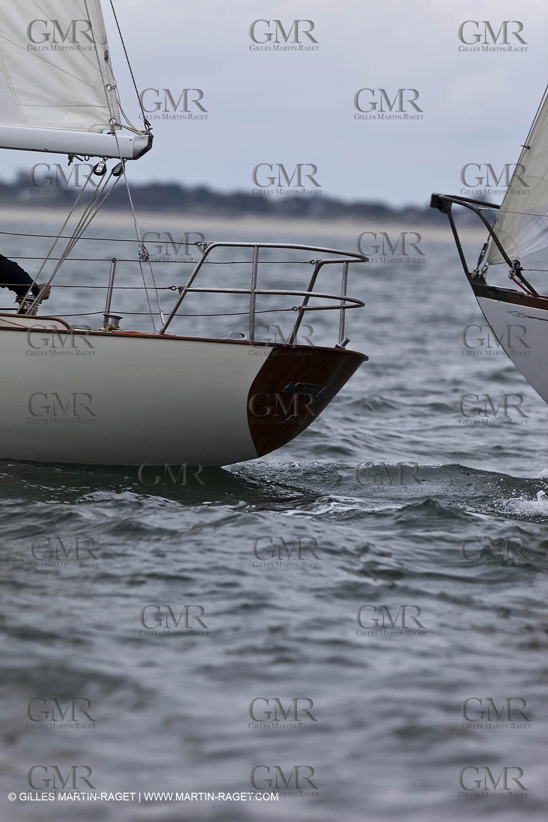 01-05-10 - Le Bono (FRA,56) - Regate Classique -Acteia II - Maica