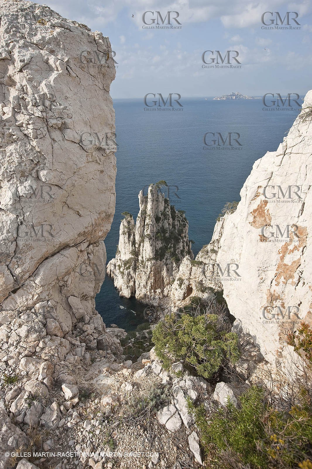 20 03 2009 - Marseille (FRA, 13) - Les Calanques - Pic de l'Eissadon and devenson cliffs