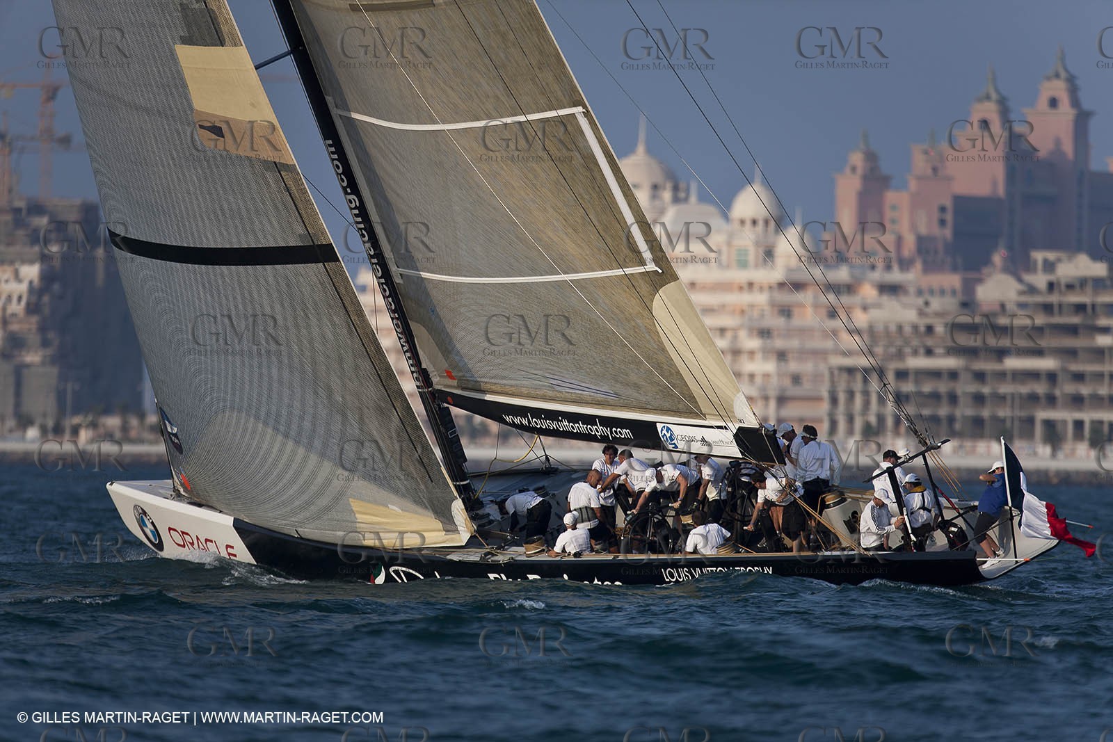 14 11 2010 - Dubai (UAE) - Dubai Louis Vuitton Trophy -  BMW ORACLE Racing - Training - Race Day 1