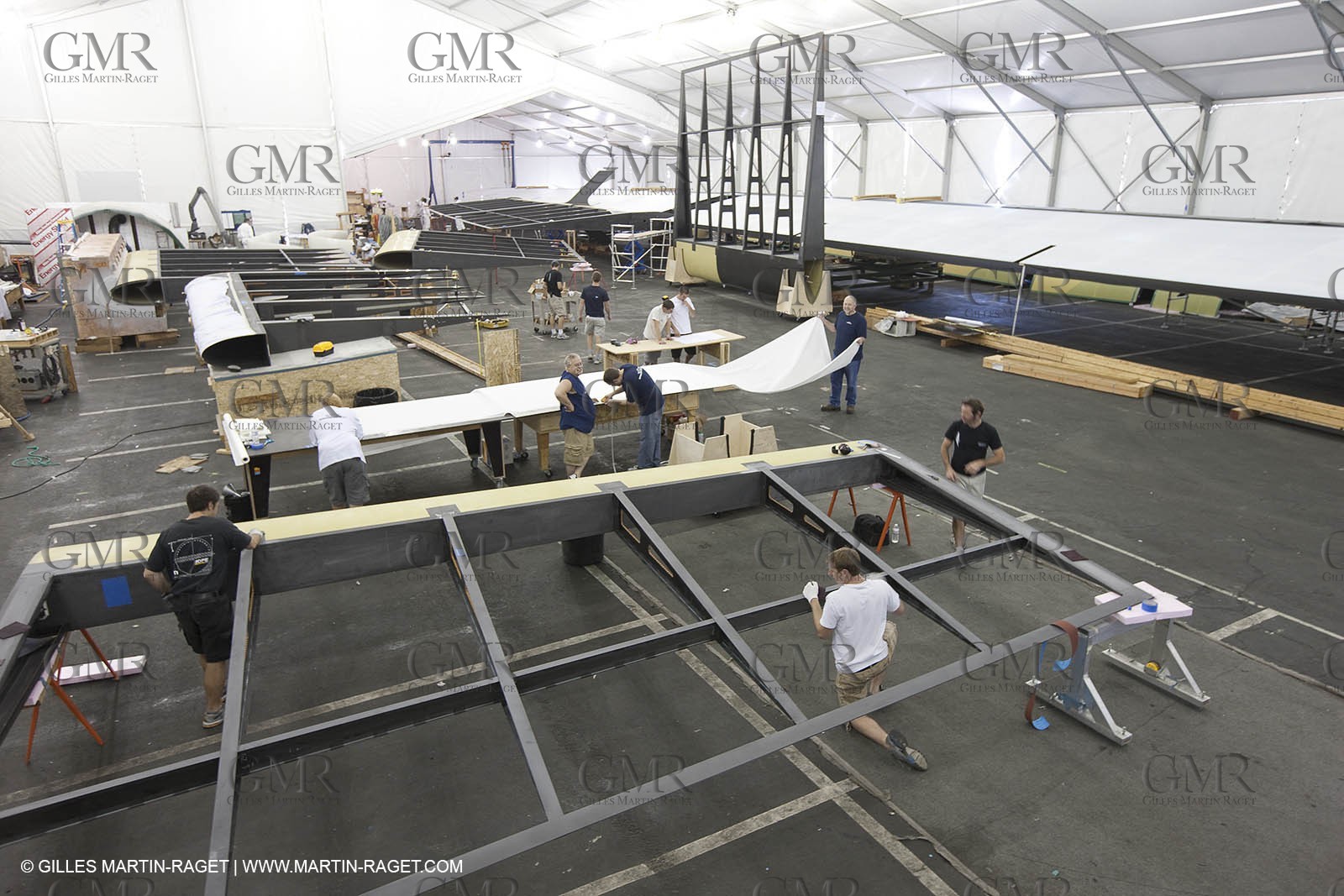 13 10 2009 - San Diego (USA, CA) - 33rd America's Cup - BMW ORACLE Racing - BOR 90 modifications