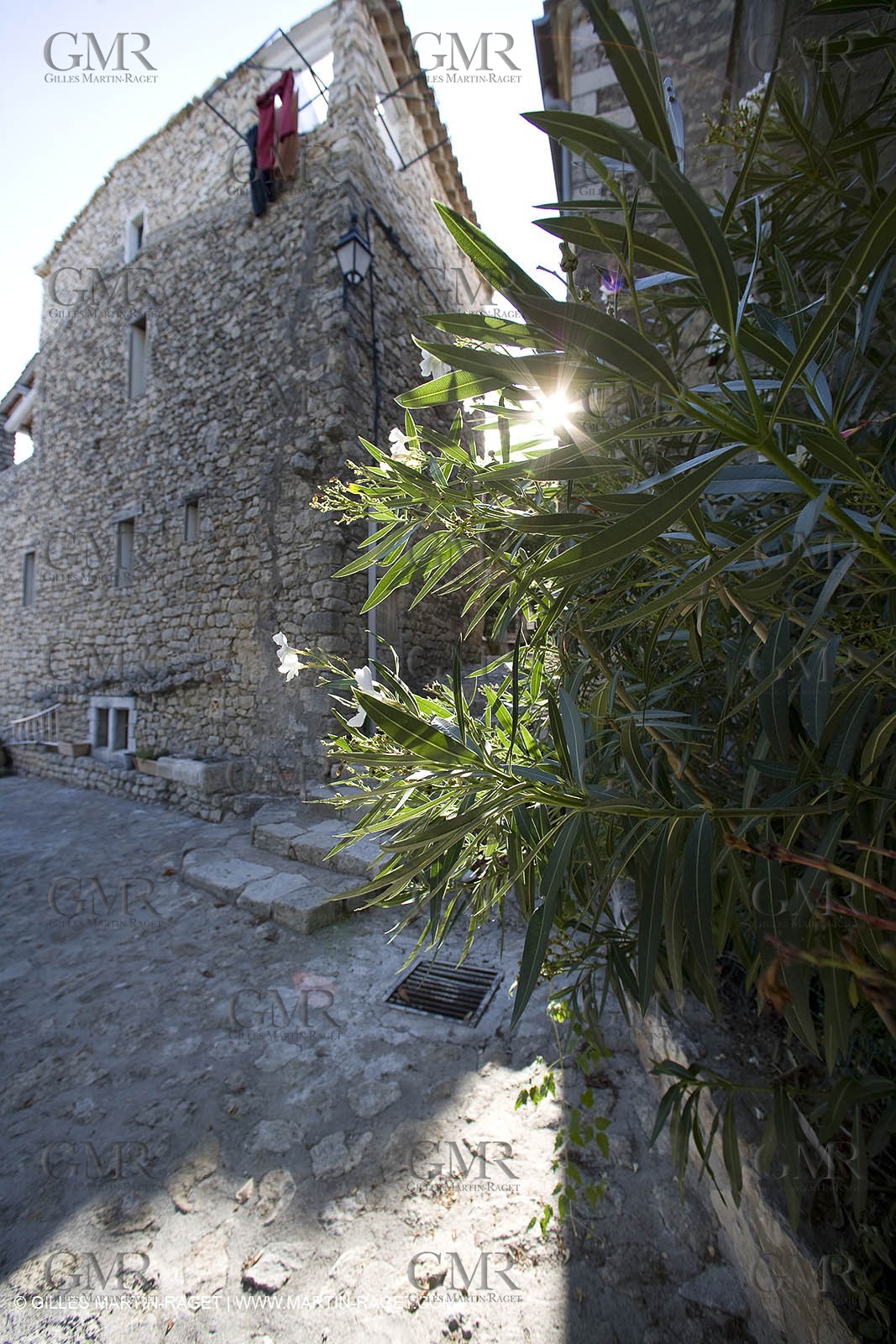 31 08 2007 - Forcalquier surrounds (FRA, 04) - Durance valley - Lurs