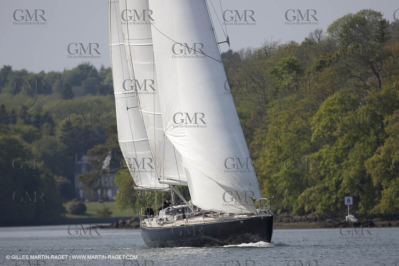 19 05 2010- Benodet (FRA,56)  -  Pen Duick VI  sailing in Odet river