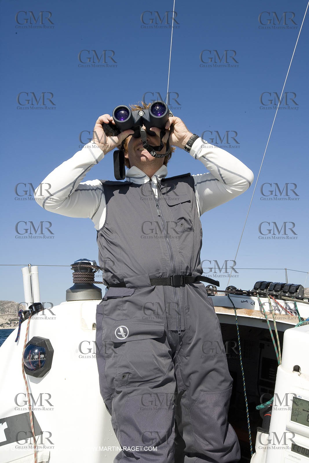 28 09 2007 - Marseille (FRA, 13) - Aigle Marine weather clothing showed in action by salors Marc Emig et Luce Molinier