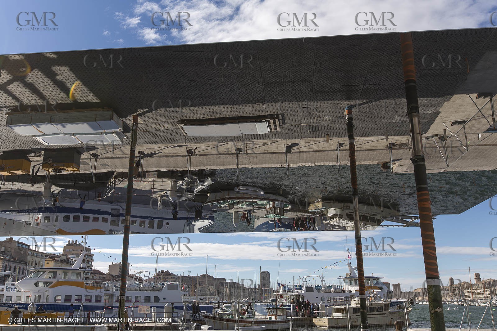 04 02 2013 - Marseille (FRA,13) - Vieux Port (historical port) refit - Works on the shadow maker