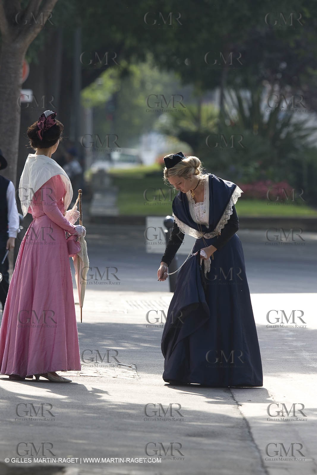 06 07 08 - Arles (FRA, 13) - Traditional costume of Arles fest