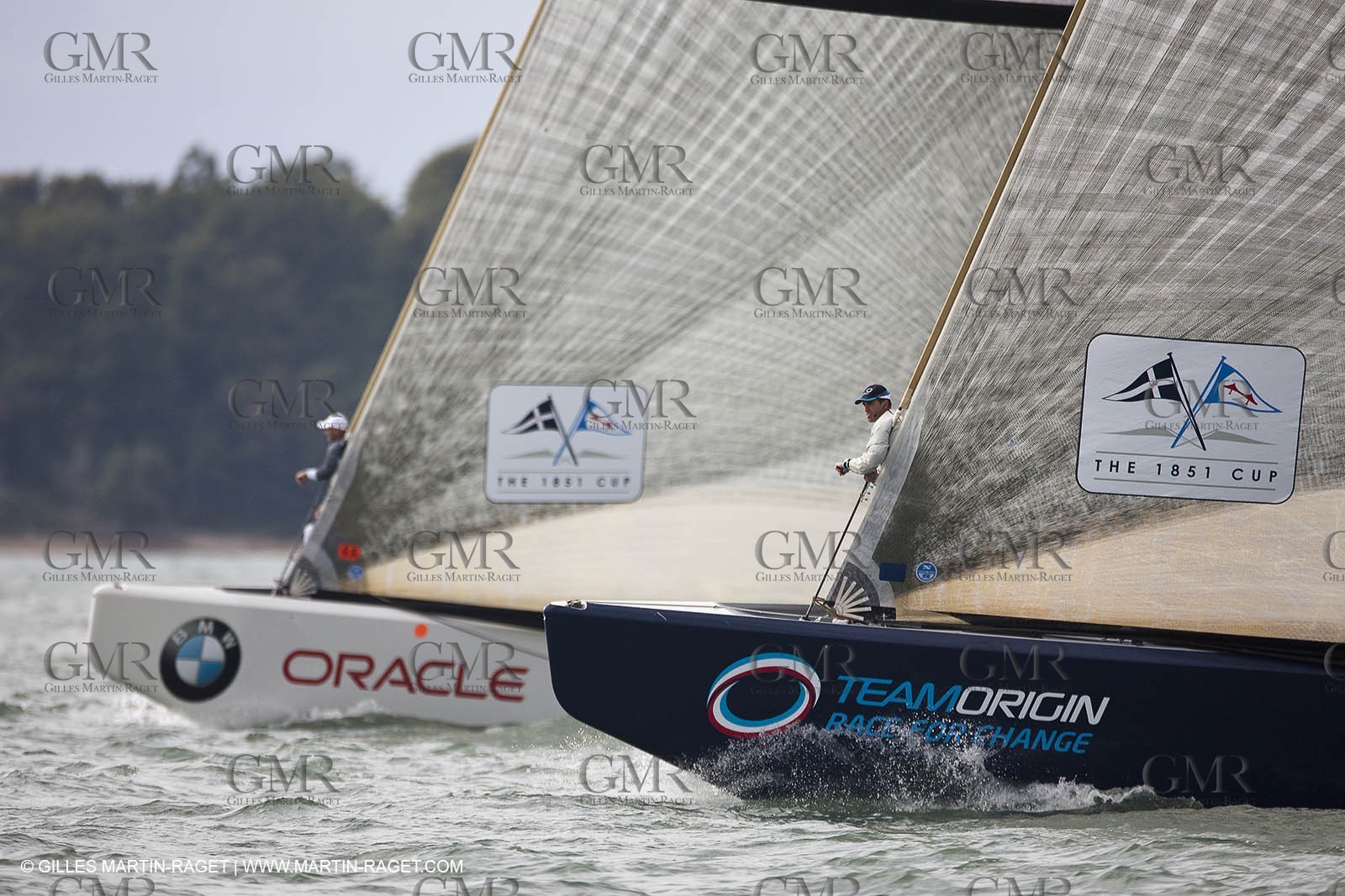 02 08 2010 - Cowes (UK, IOW) - The 1851 Cup -  BMW ORACLE Racing - Training Day.
