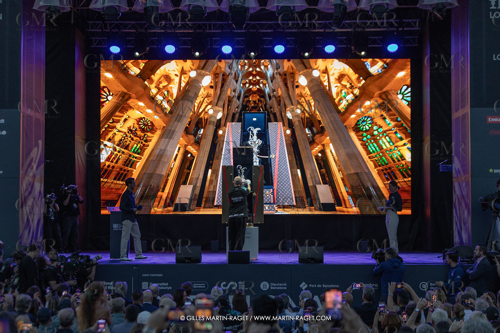 19 10 2024, Barcelona (ESP), Louis Vuitton 37th America's Cup, Final Match, Race Day 6 , Prizegiving