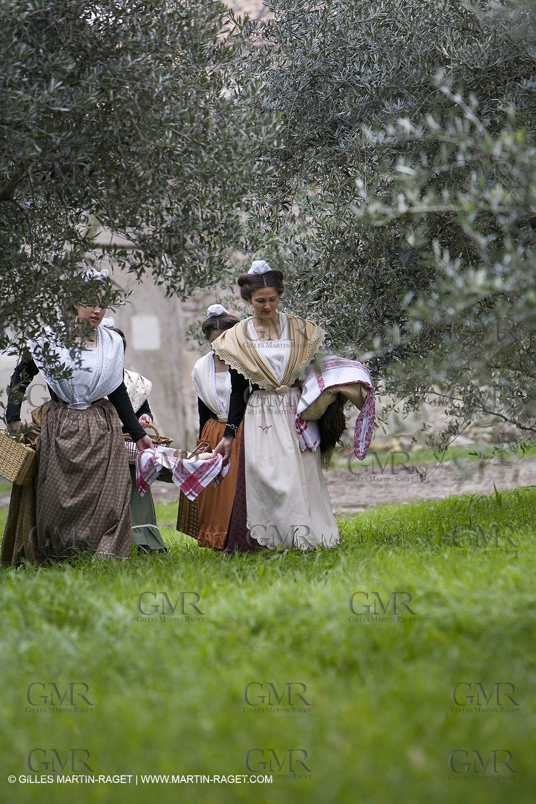 18 02 2007 - Saint Rémy de Provence - Queen of Arles in the Alpilles
