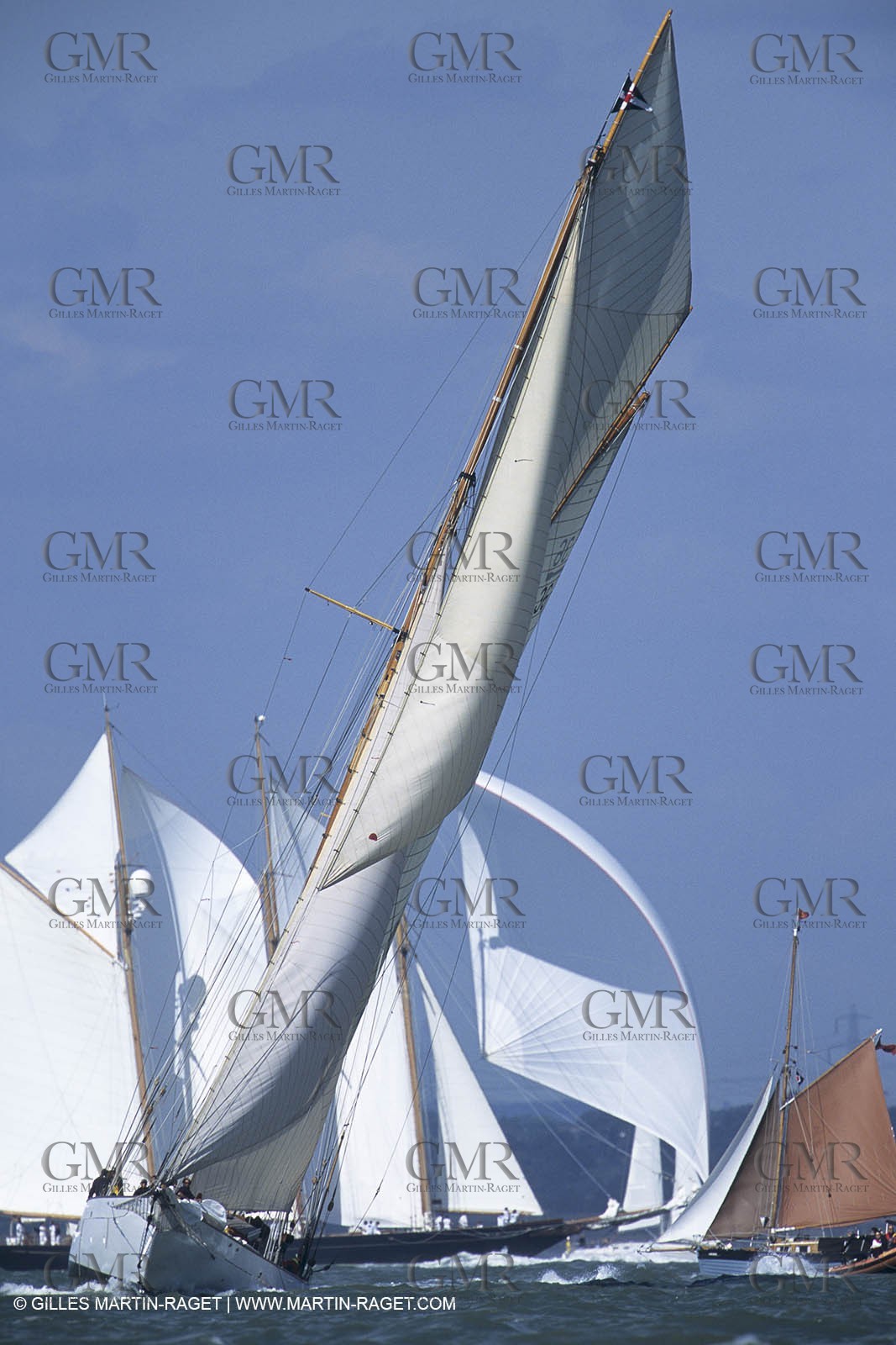 Sailing, Classic yachts (for yacht names check keywords)