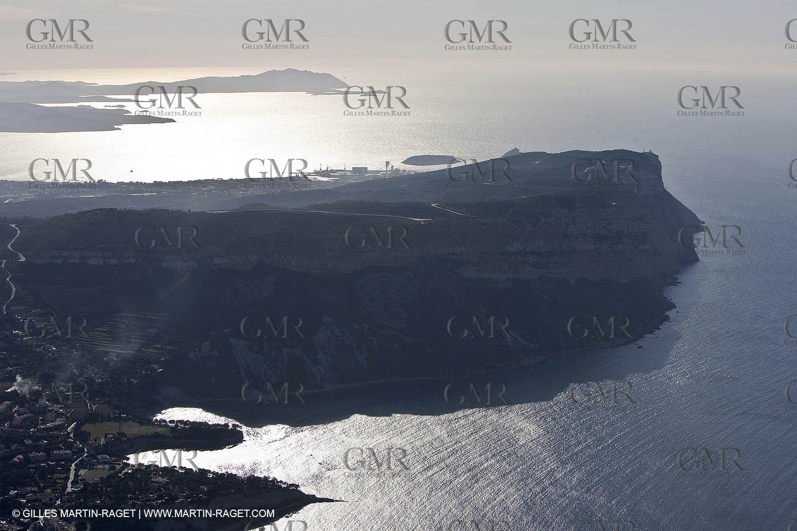 11 03 2009 - Marseille (FRA, 13) - Les Calanques - Cap Canaille (1er plan) - Baie de la Ciotat - Cap Sicié