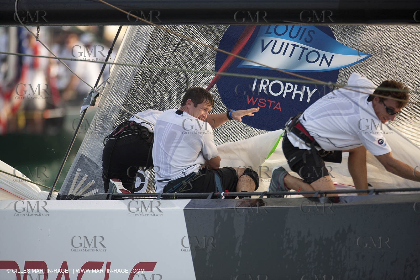 14 11 2010 - Dubai (UAE) - Dubai Louis Vuitton Trophy -  BMW ORACLE Racing - Training - Race Day 1