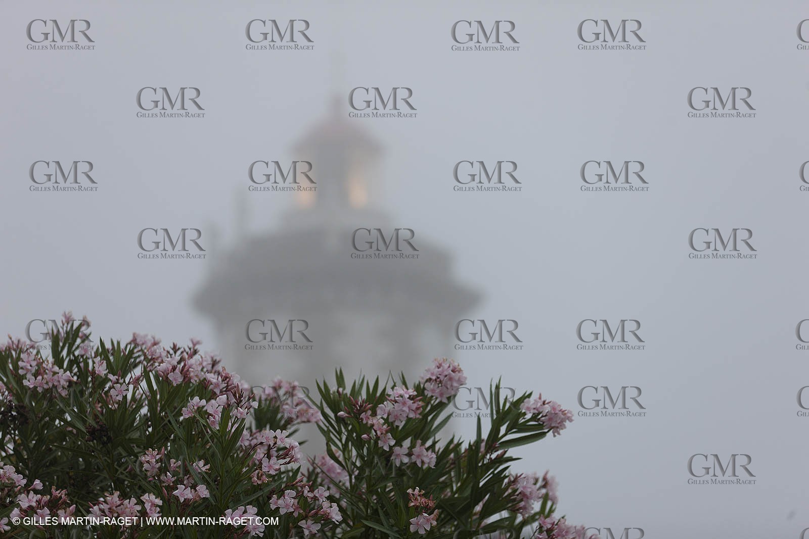 06 08 2011 - Cascais (PRT) - 34th America's Cup - AC World Series - Cascais 2011 -  Racing Day 1