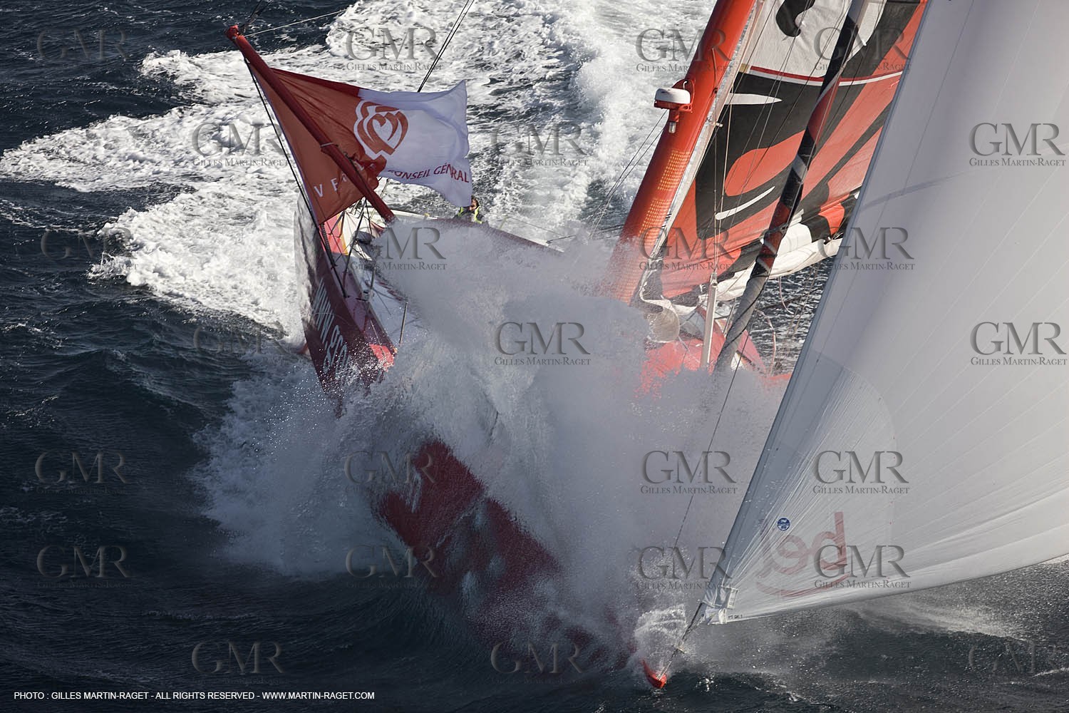 14 07 2008 - Port Camargue (FRA,30) Monocoques IMOCA - Vendée Globe 2008 - Kito de Pavant (Groupe Bel) training in strong breeze.