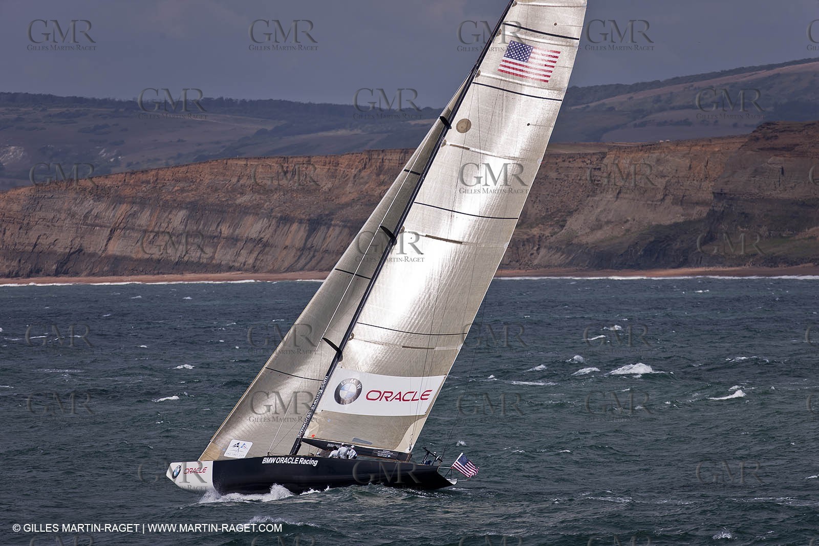 05 08 2010 - Cowes (UK, IOW) - The 1851 Cup -  BMW ORACLE Racing -  - Round The Island Race - From Ste Catherine to the Needles.