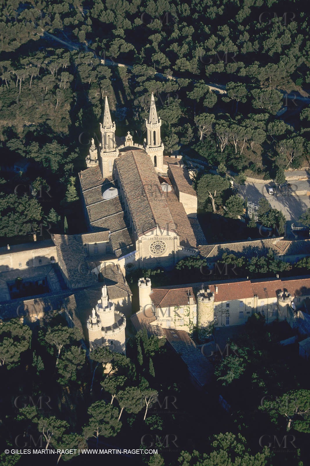 France, Provence, Les Alpilles, Abbaye St Michel de Frigolet