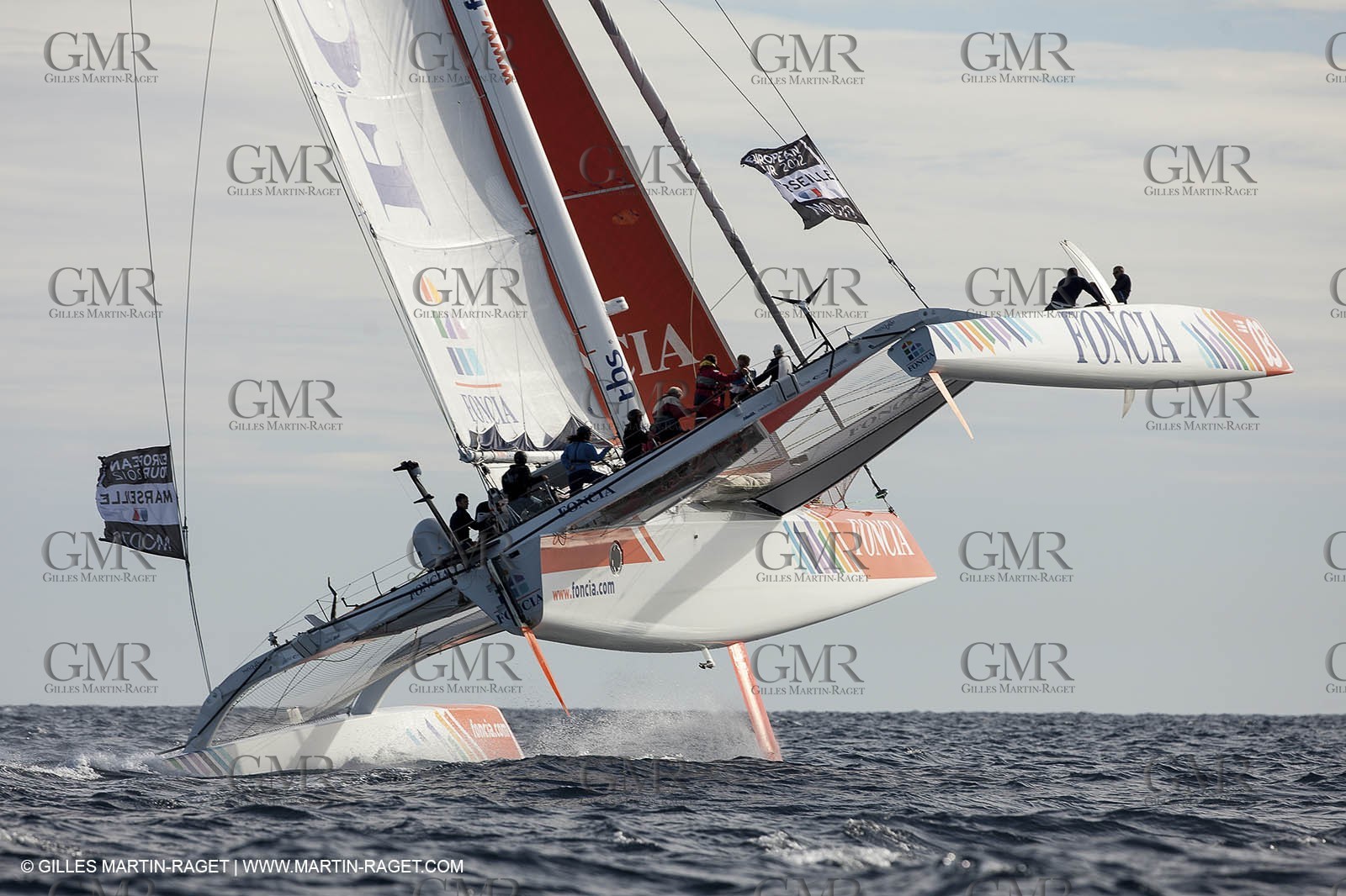 27 09 2012 - Marseille (FRA,13) - Alpari World Match Race Tour - Match Race France 2012 - Day 3 - Quarter finals - Matc Racing specialists sail on Foncia