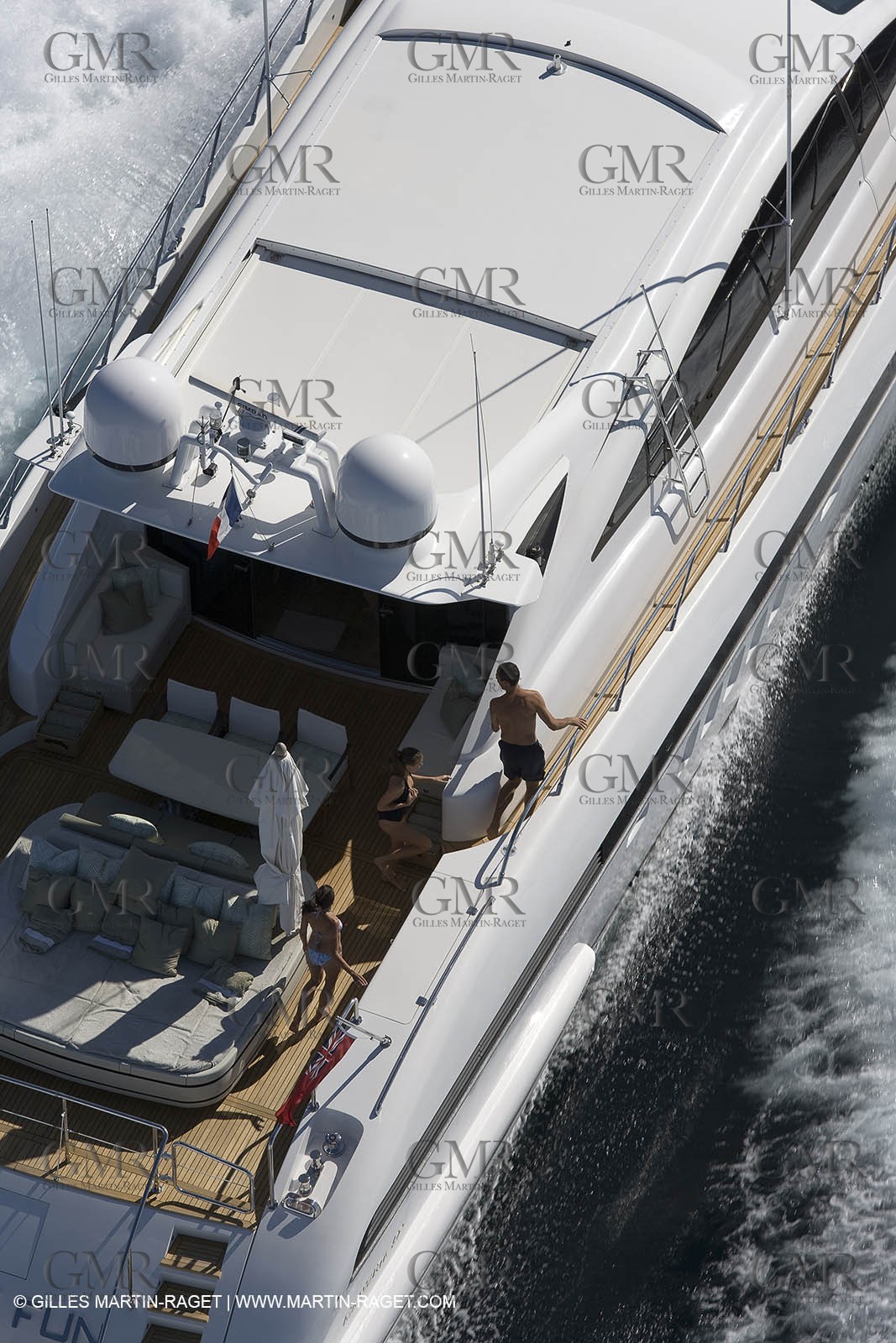 06 09 2007 - Saint Tropez (FRA, 83) - Superyachts - Motoryachts - Mangusta 92 Triple Fun in Saint Tropez - Mooring at Club 55 at Pampelonne Beach