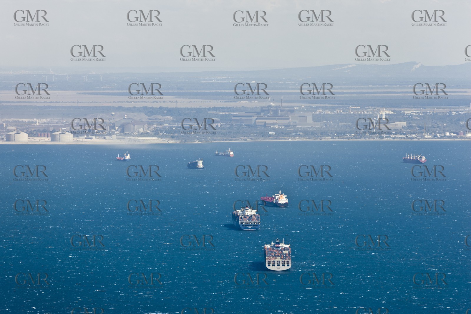 14 07 2008 - french coast in Fos gulf and Port de Bouc area