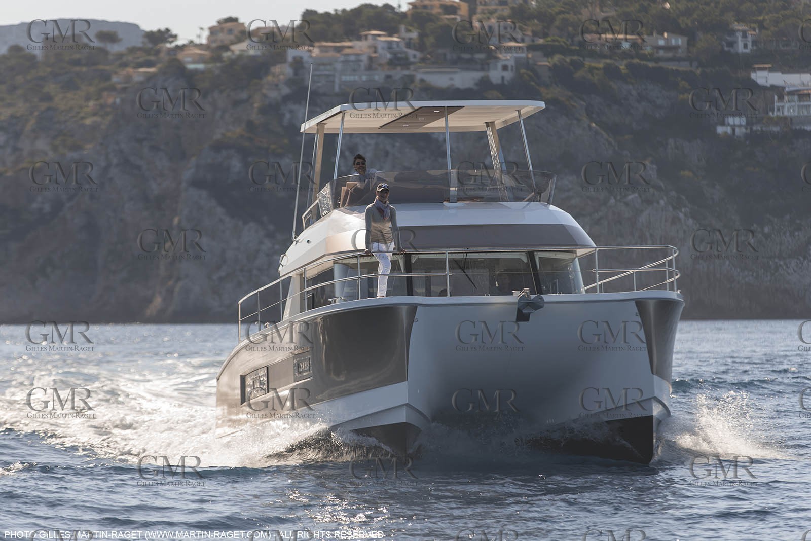 08 04 2015, Andraitx (Isla de Mallorca, Islas Baleares, ESP), Chantier Fountaine-Pajot, Motor Yacht 37