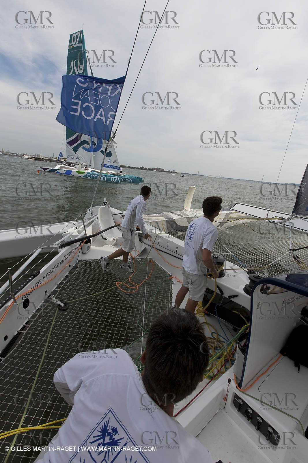 05 07 2012 - New York (USA) - Ocean Krys Race - Speed runs in fornt of NY city
