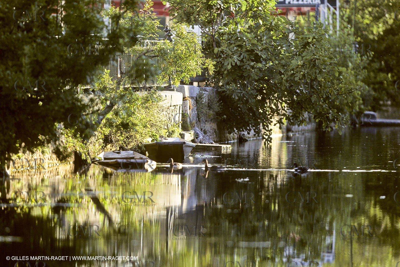 Provence (South France) - Cities and villages - 84 (Vaucluse) - L'île sur Sorgue