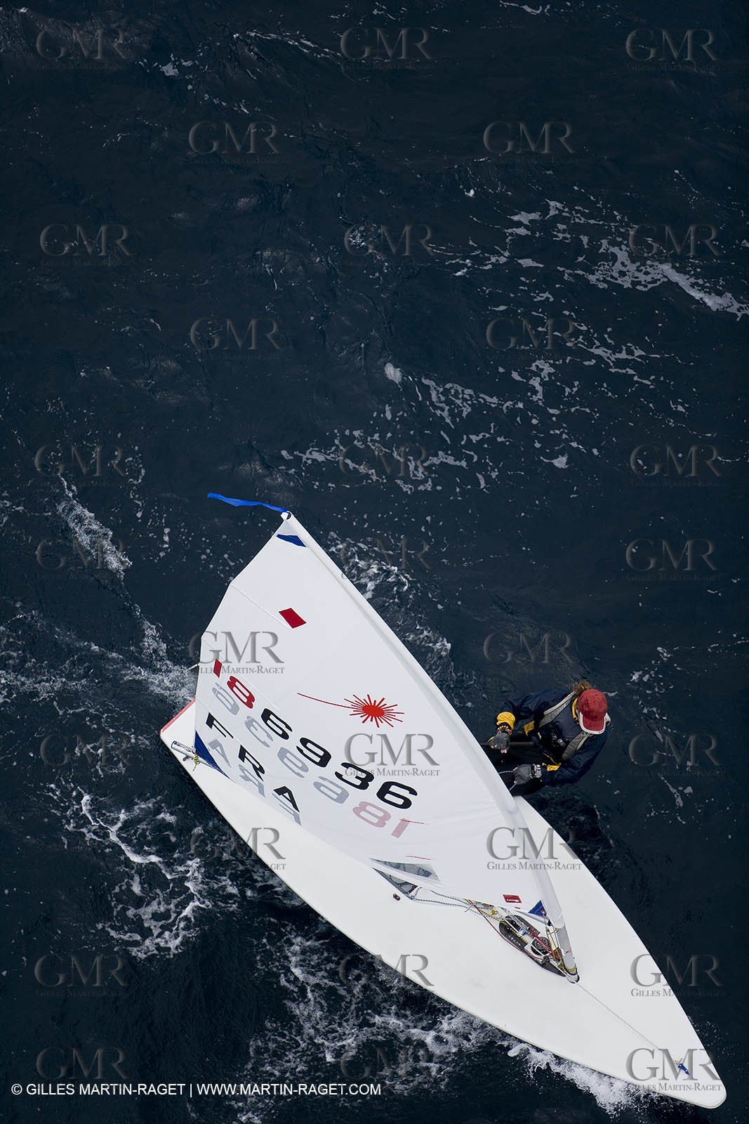 26 04 2007 - 2007 Semaine Olympique Française - Hyères (South of France) - Day 5 - Team France - Laser Radial