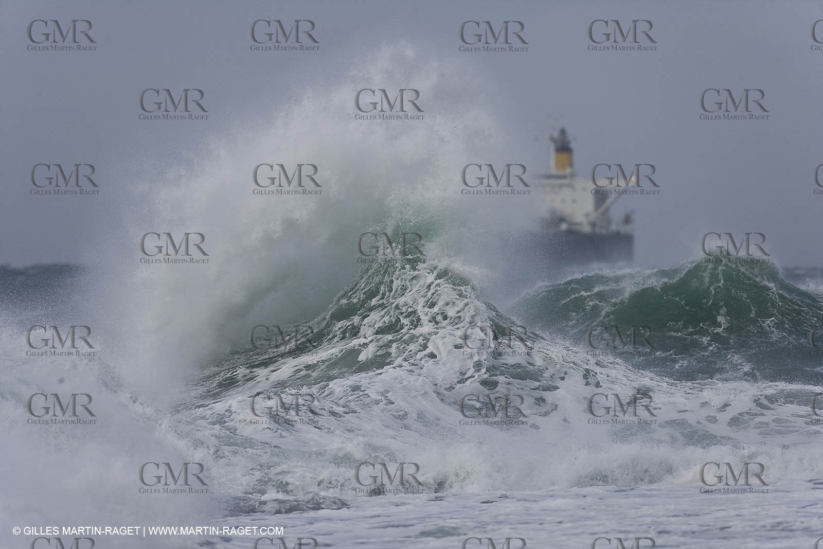 03 01 2008 - Fos sur Mer (FRA, 13) - Esaterly gale