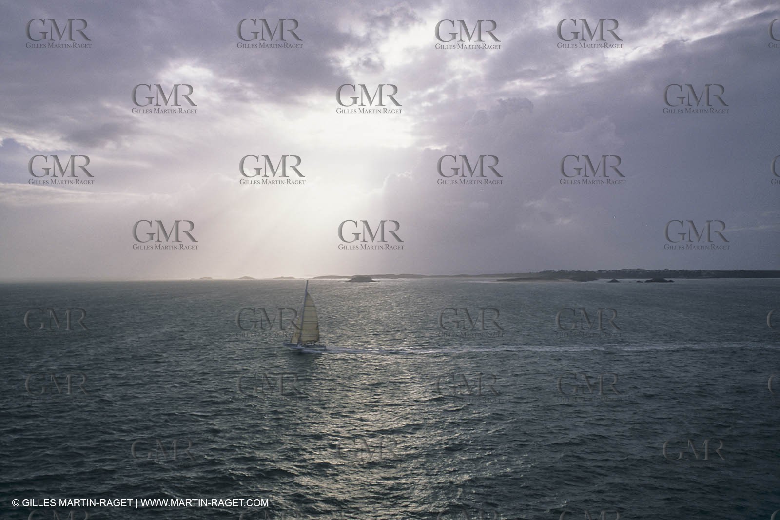 Sailing, Overall speed record attempt, L'Hydroptère