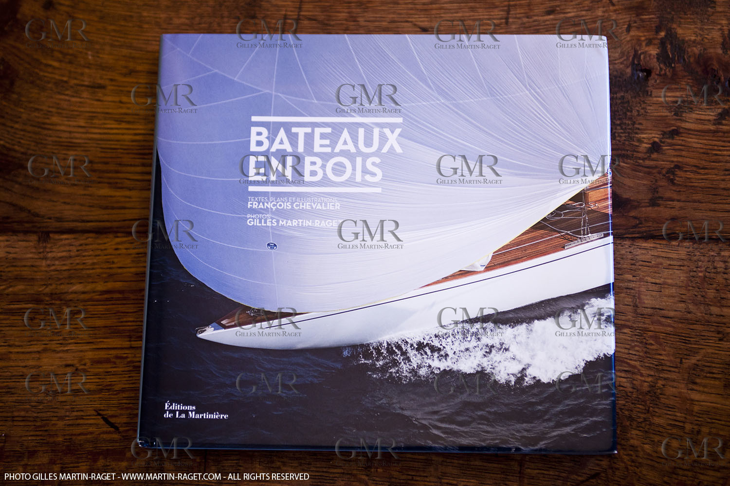 03 11 2010 - Marseille (FRA, 13) - Bateaux en bois, F. Chevalier, G. Martin-Raget, Ed. La Martinière