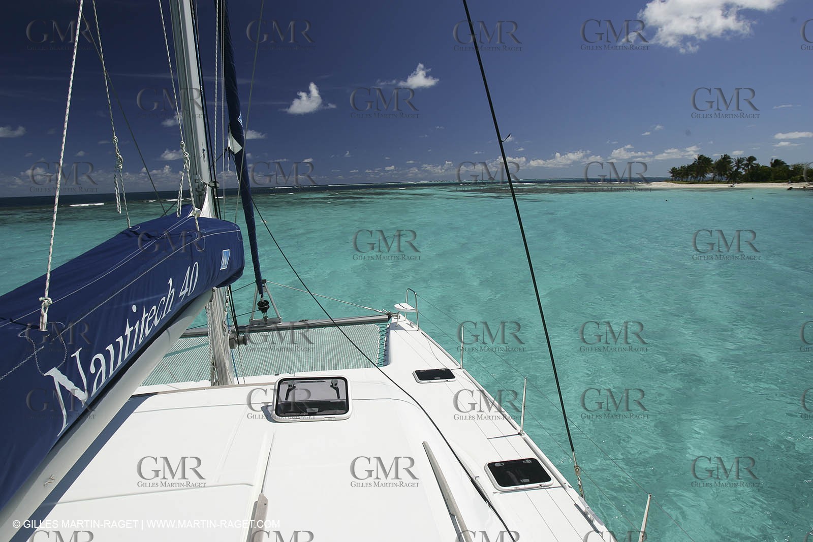 Cruising multihull mooring
