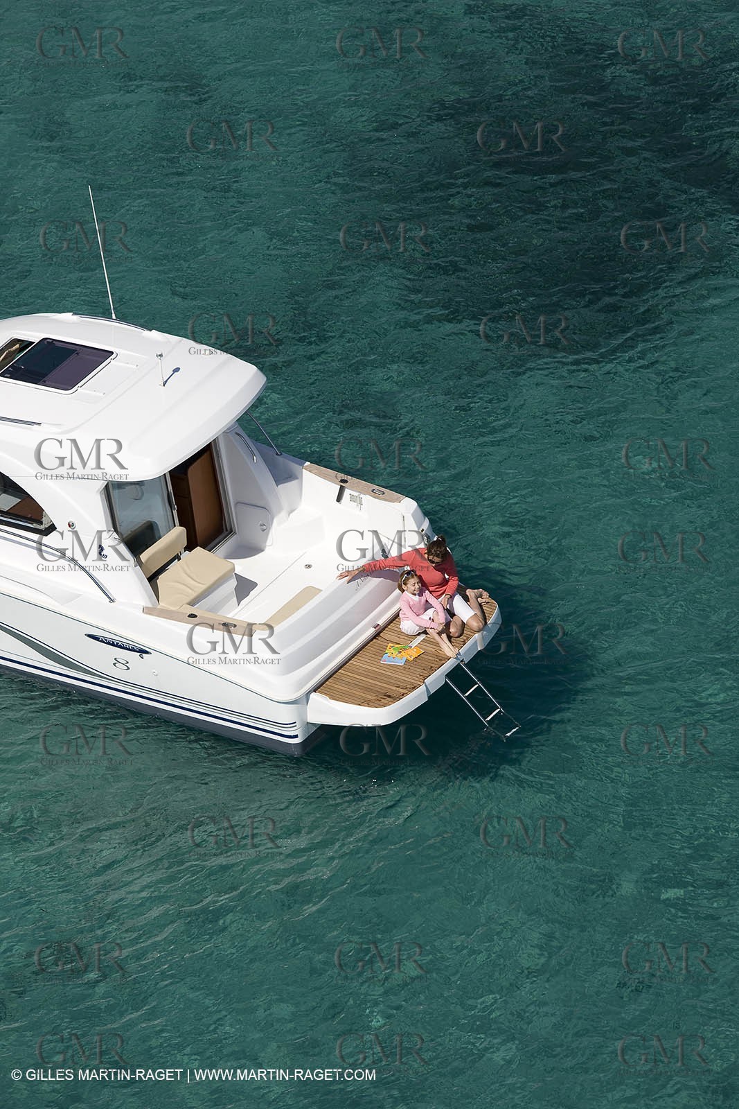15 04 2008 - Porquerolles (Fra, 83) - Beneteau - Antares 8