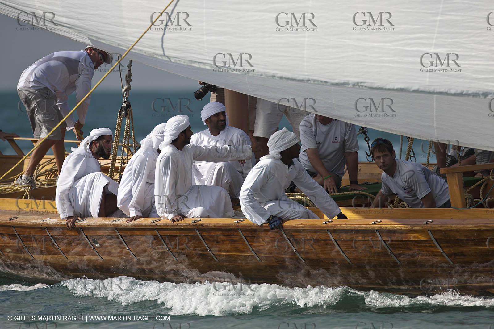 20 11 2010 - Dubai (UAE) - Dubai Louis Vuitton Trophy - Traditionnal dhow races for competing teams
