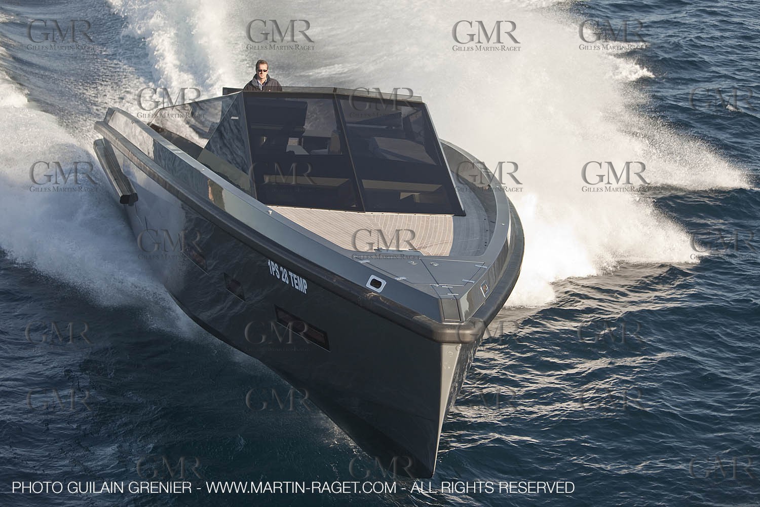 11 11 2009 - Saint Jean Cap Ferrat (FRA,06) Wally Yachts - Wallypower 55
