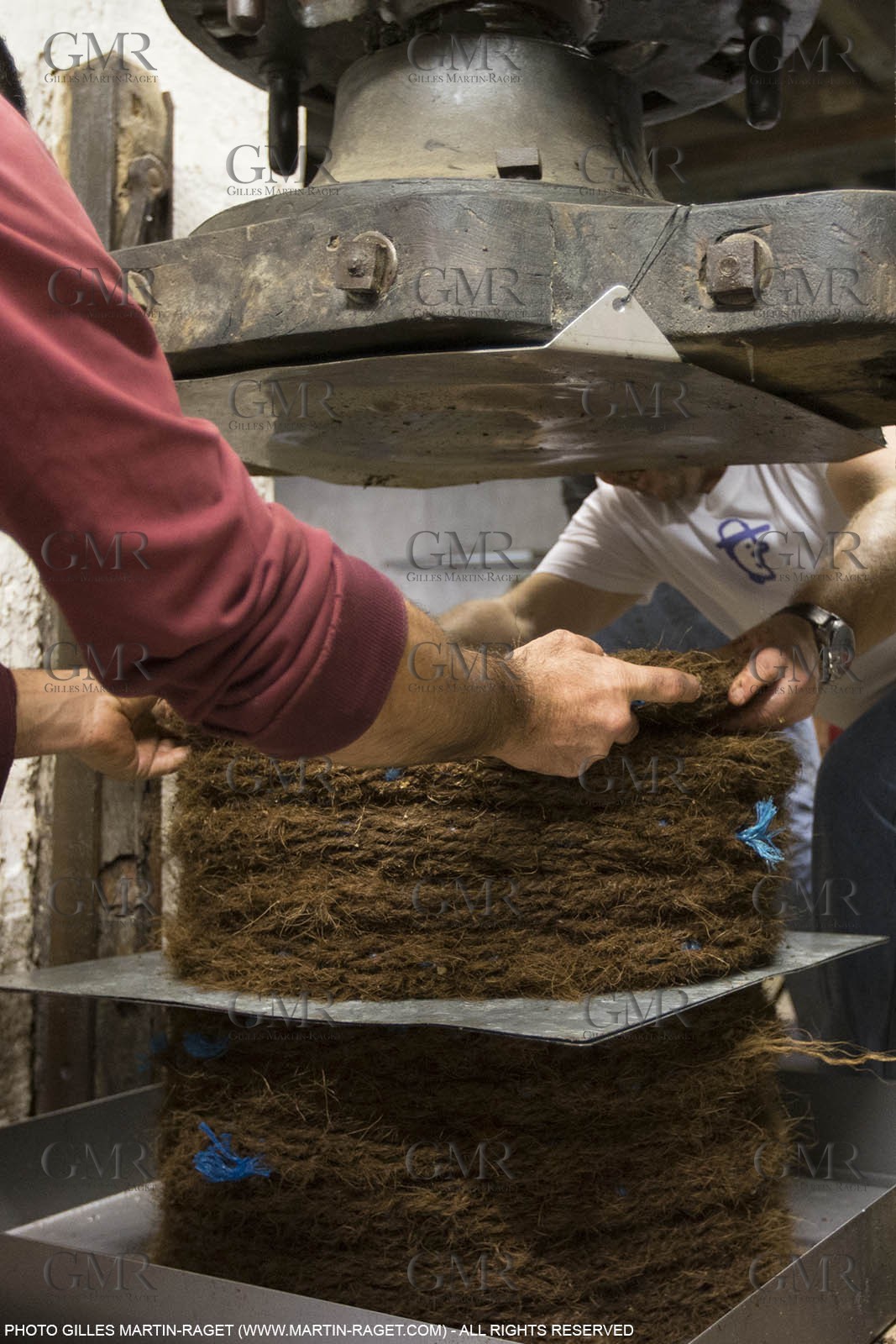 14 11 2015, Saint-Etienne du Grès (FRA,13), traditional making of olive oil at La Croix mill