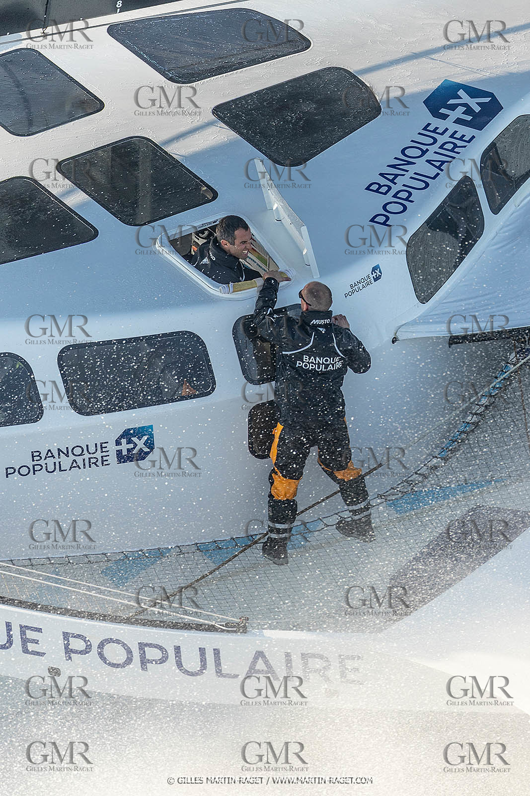 Banque Populaire devant Marseille