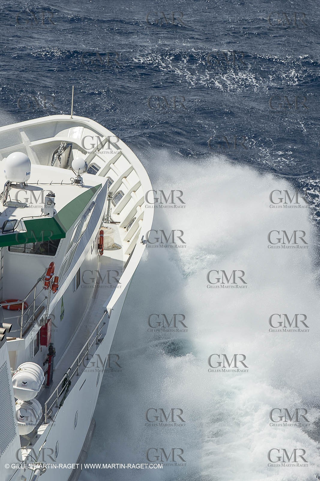 Al Azizi -  H2X boatyard - Oceanographjic research ship - Sea trials off La Ciotat (FRA,13) - 29 07 2014