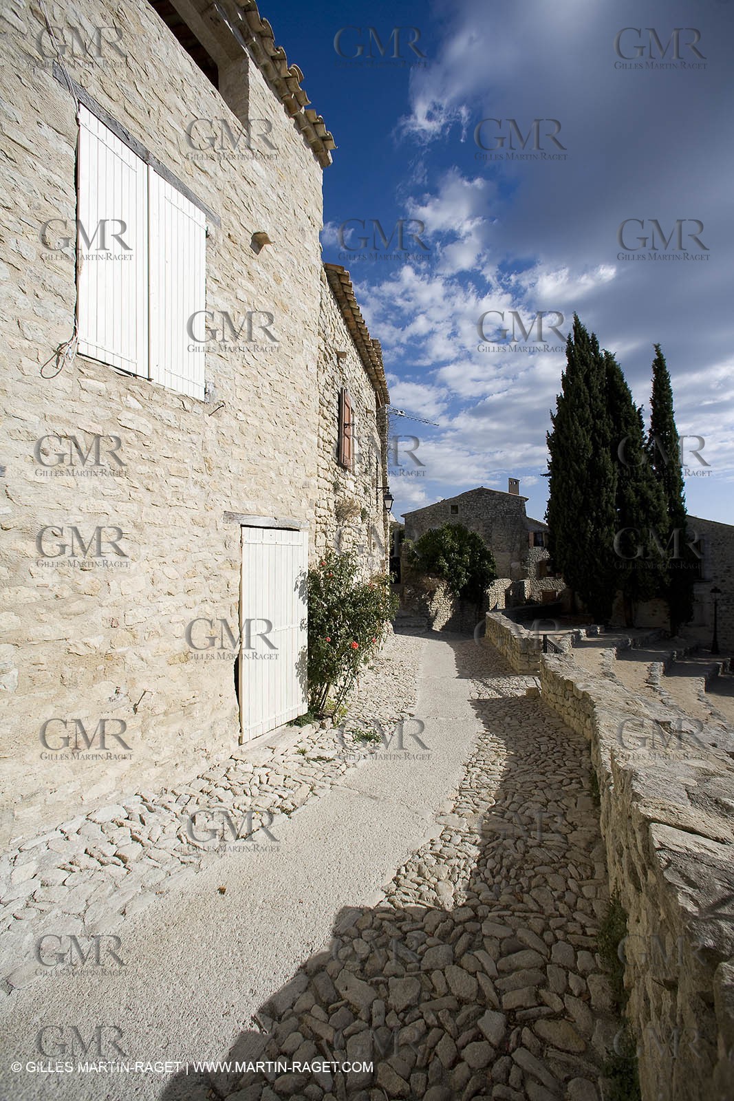 31 08 2007 - Forcalquier surrounds (FRA, 04) - Durance valley - Lurs